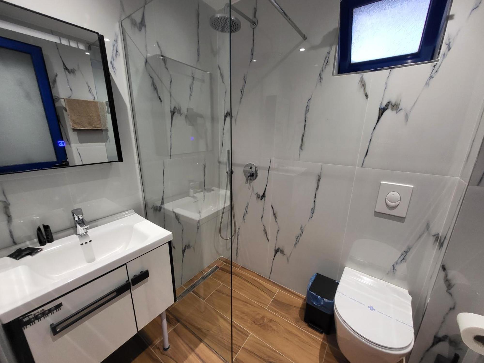Itaka Summer Rooms Lukova Ngoại thất bức ảnh
