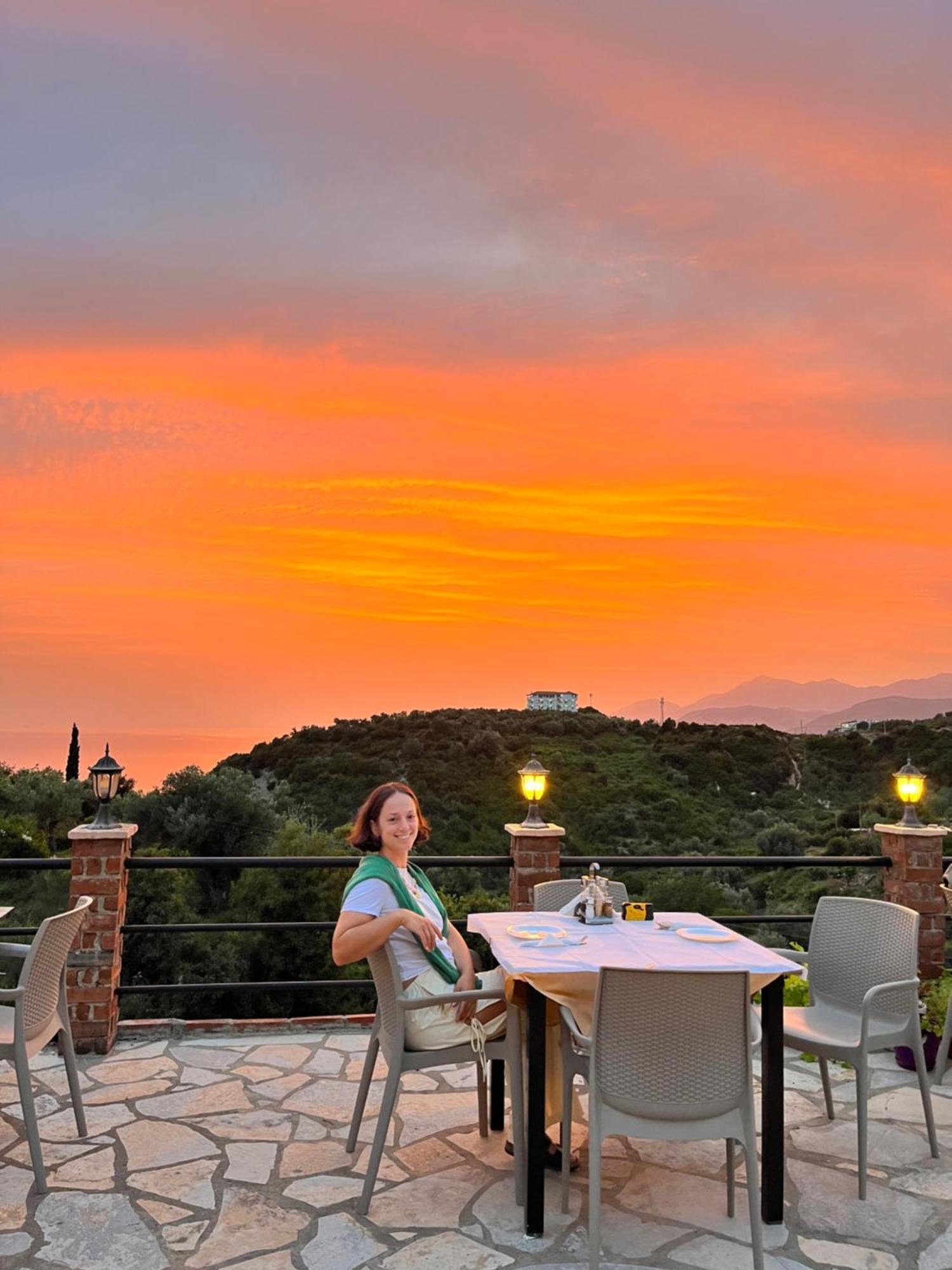 Itaka Summer Rooms Lukova Ngoại thất bức ảnh